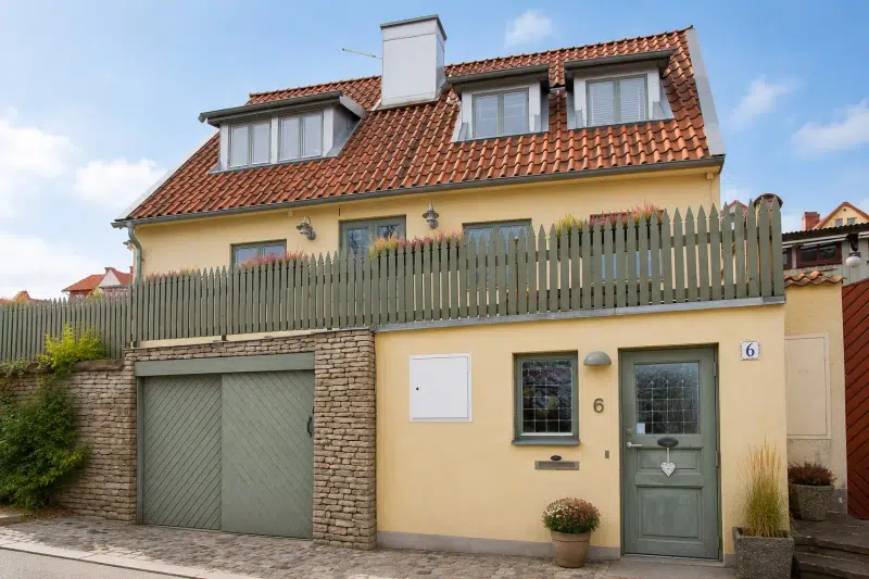 Villa, 6 rum, 143 m²