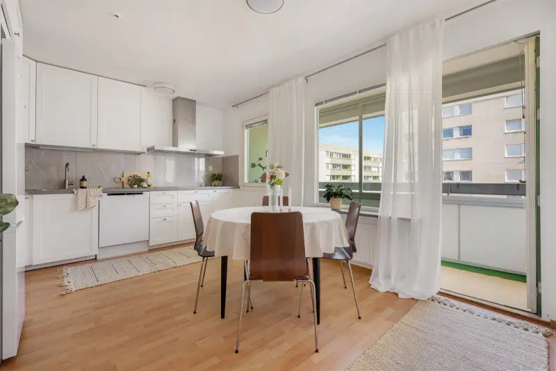 Apartment, 2 rooms, 69 m² in Stockholm