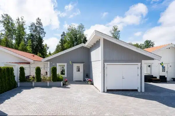 House, 4 rooms, 100 m² in Skogstorp