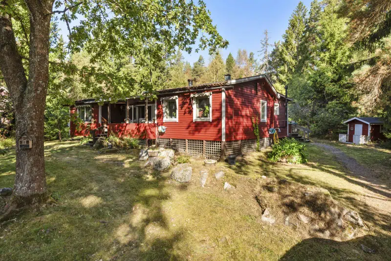 Fritidshus, 4 rum, 105 m² i Gottröra