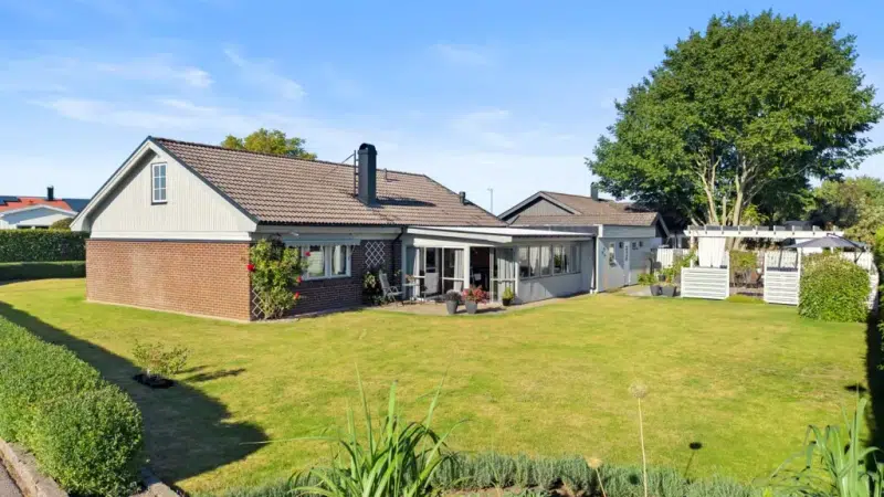 Villa, 6 rum, 147 m²