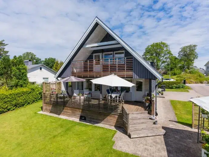 House, 5 rooms, 156 m²