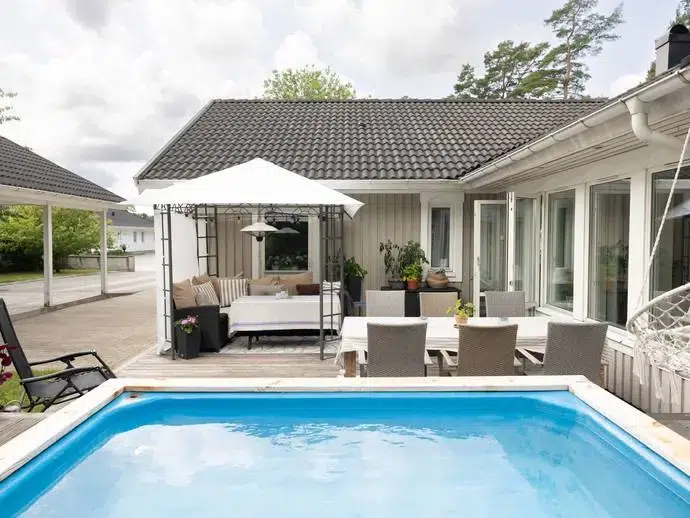 House, 7 rooms, 150 m²