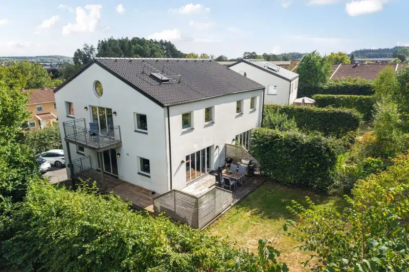 Lägenhet, 5 rum, 146 m² i Varla