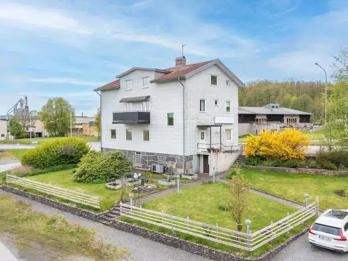 Villa, 9 rum, 175 m²