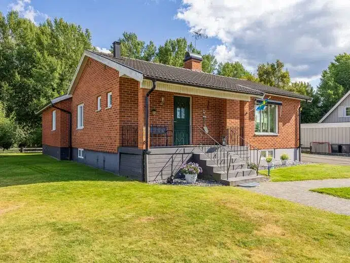 House, 5 rooms, 106 m²