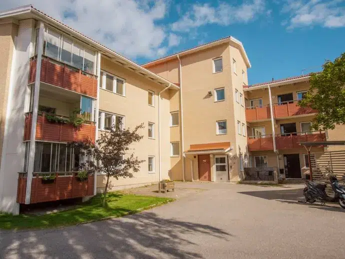 Apartment, 2 rooms, 64 m²
