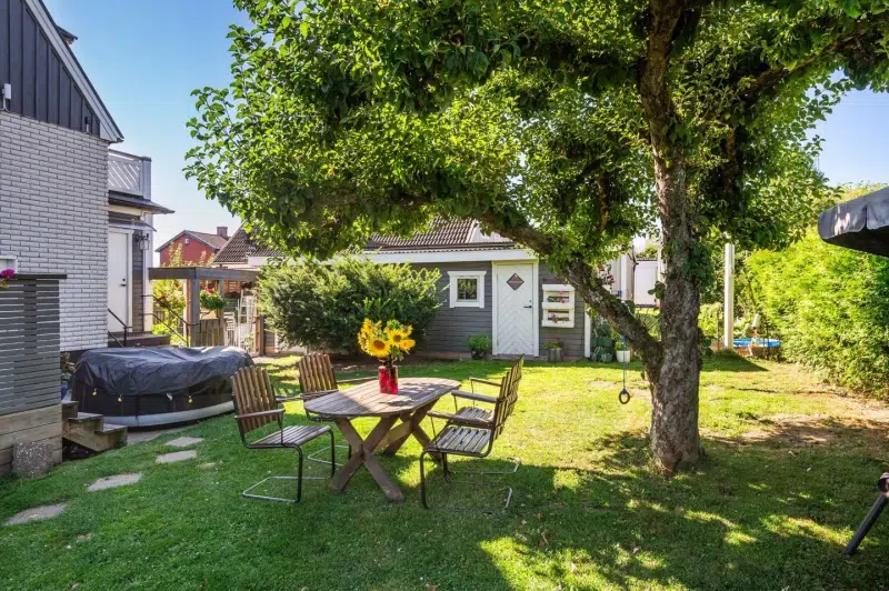 House, 5 rooms, 97 m² in Motala