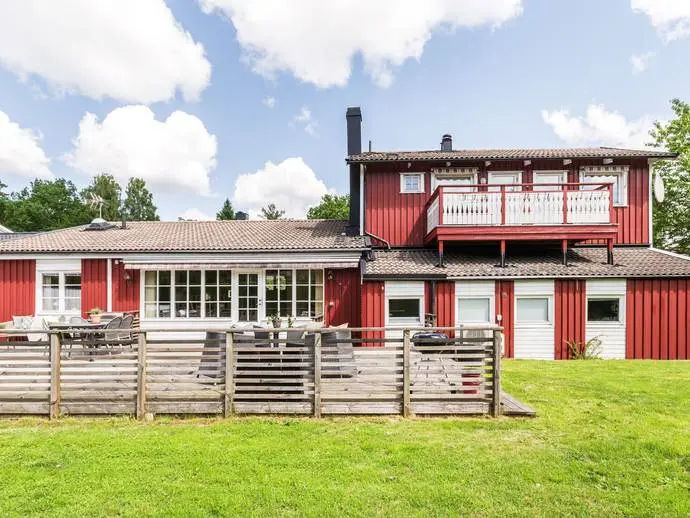 Bild 1 av 21 på Violinvägen 2A
