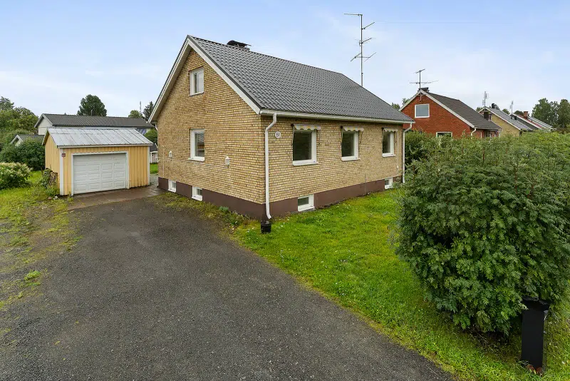 Villa, 7 rum, 107 m²