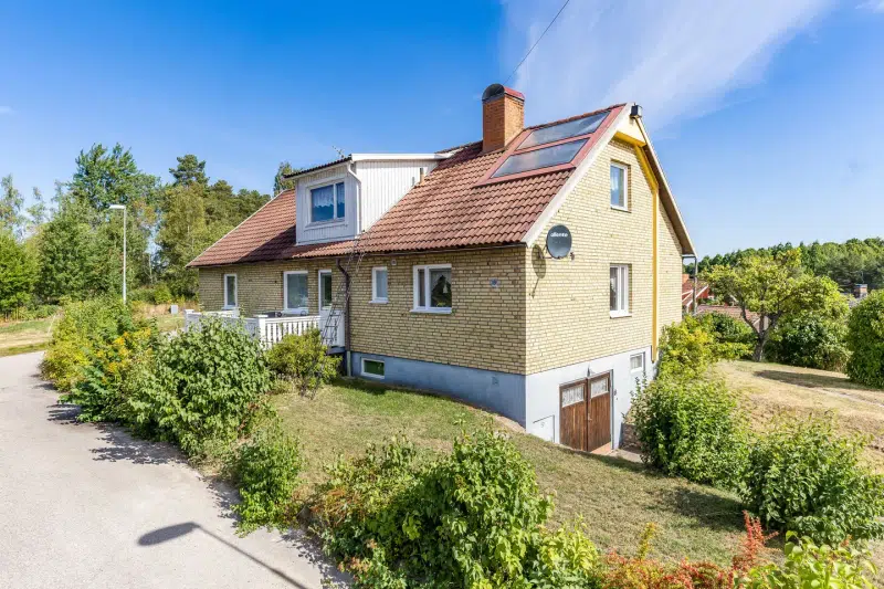 Villa, 151 m²
