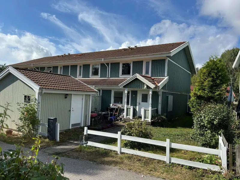 Semi-detached/terraced, 4 rooms, 106 m² in Österåker