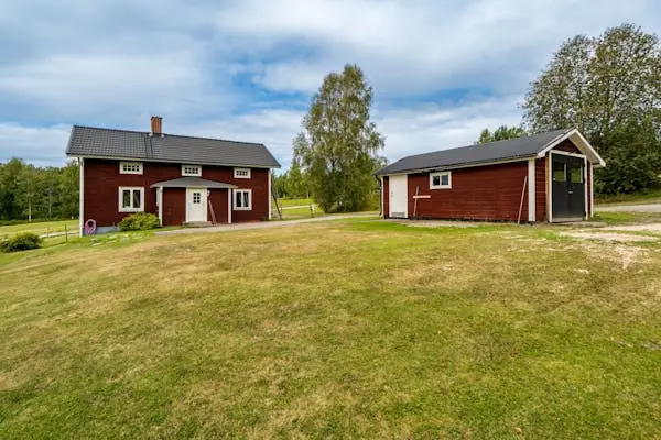 Image 1 of 1 of Stockbacksvägen 24, 26