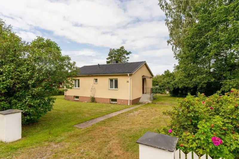 Villa, 3 rum, 80 m² i Valbo