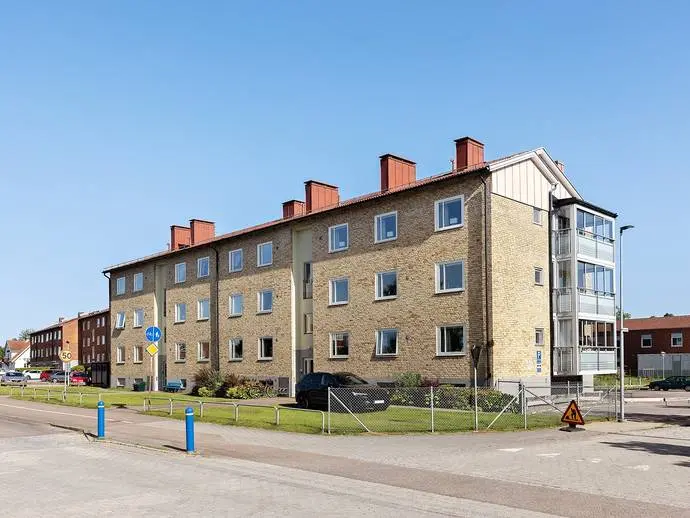 Image 1 of 18 of Kungsvägen 5 E
