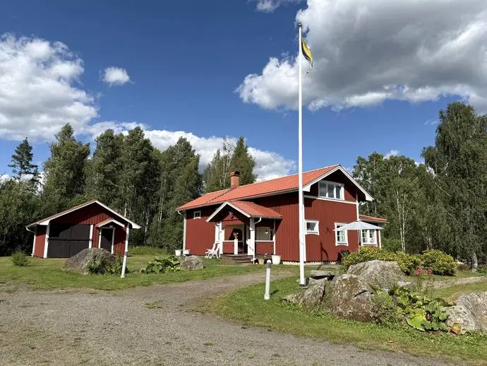 Image 1 of 21 of Sörmark 83