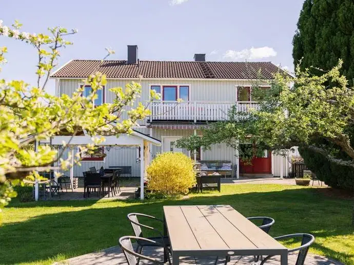 House, 3 rooms, 201 m² in Västervik