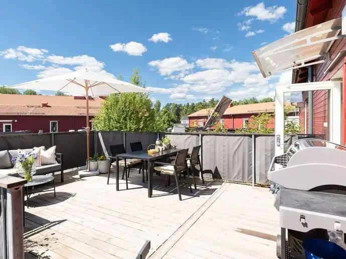 Par-/radhus, 3 rum, 66 m²