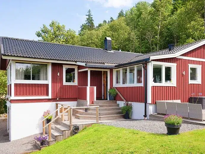 House, 4 rooms, 130 m²