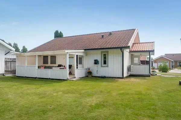 House, 4 rooms, 97 m² in Grums