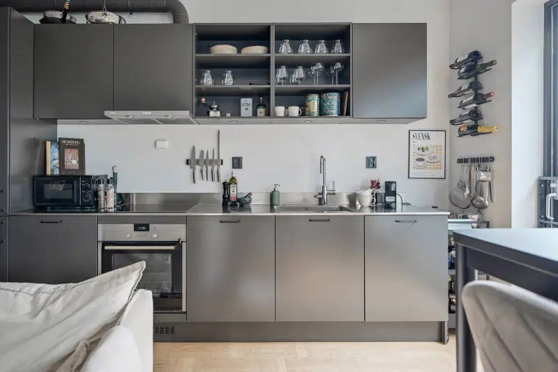 Lägenhet, 1 rum, 29 m² i Sollentuna