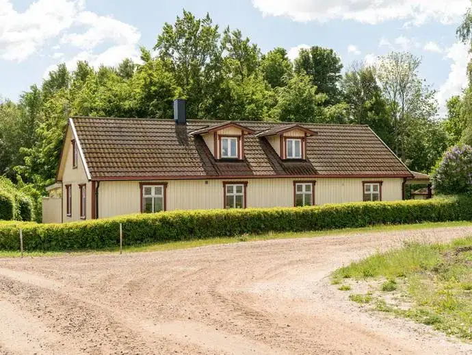 Villa, 5 rum, 180 m²