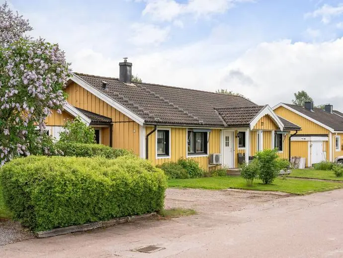 Image 1 of 21 of Bondevägen 22