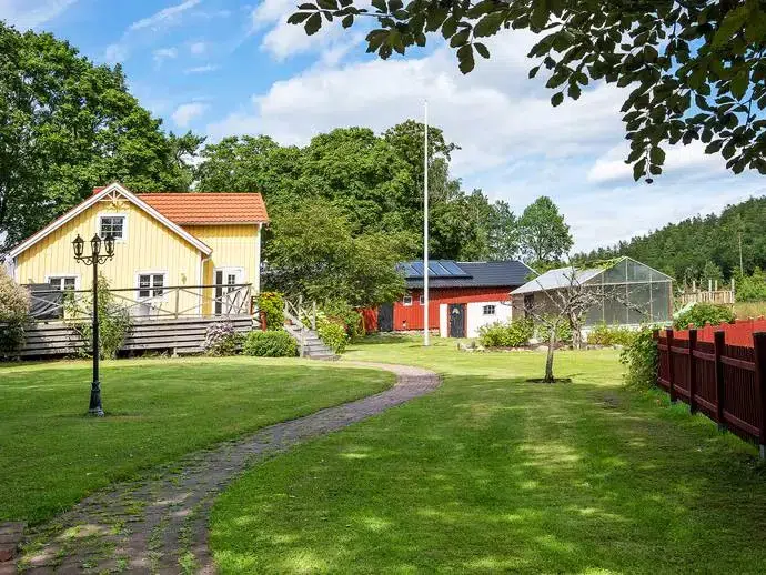 Apartment, 5 rooms, 70 m²