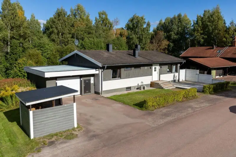 House, 5 rooms, 135 m² in Mora