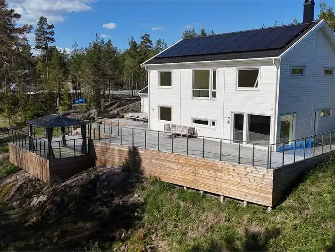 Villa, 5,5 rum, 178 m²