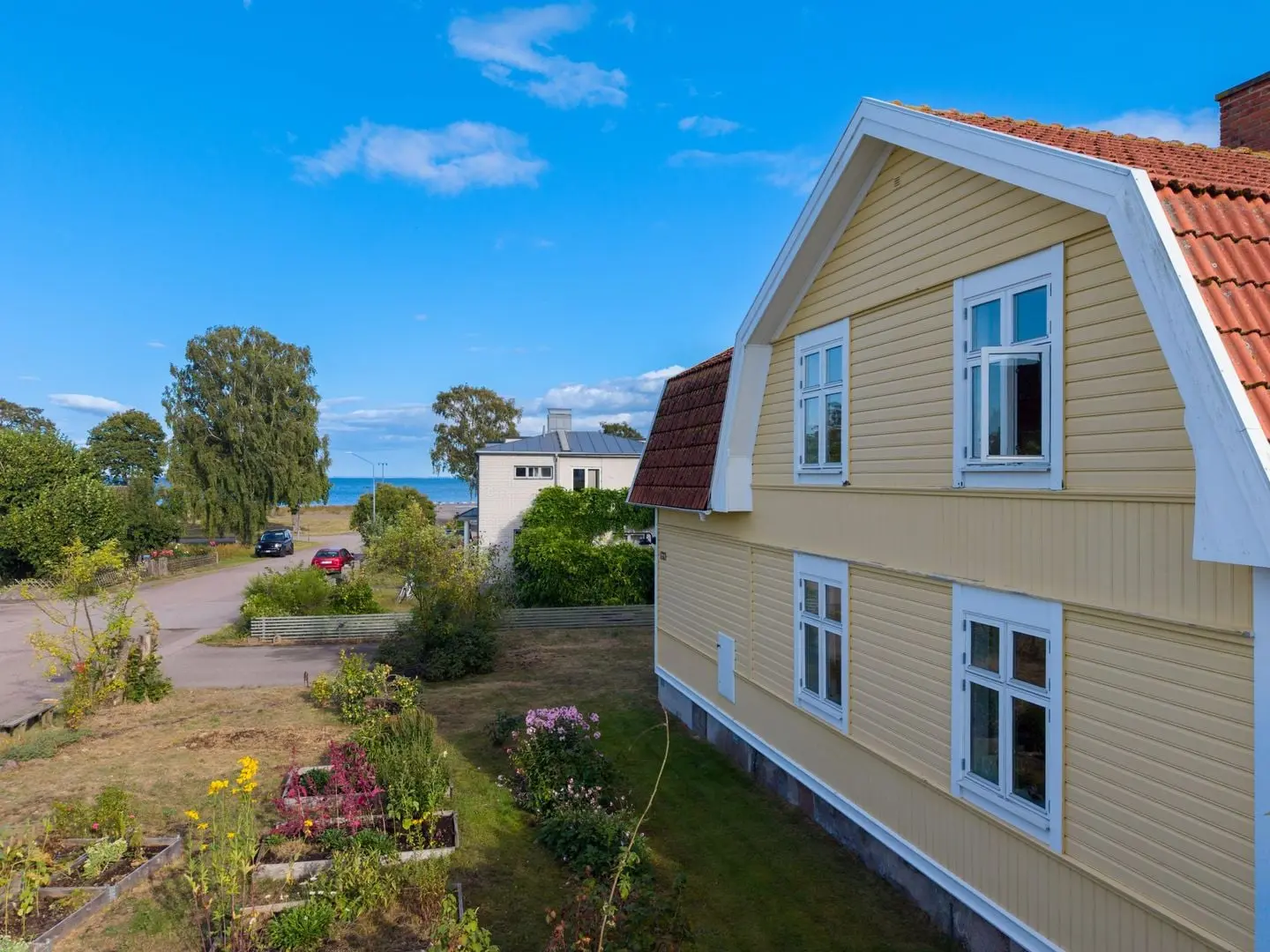 Image 1 of 34 of Långgatan 8