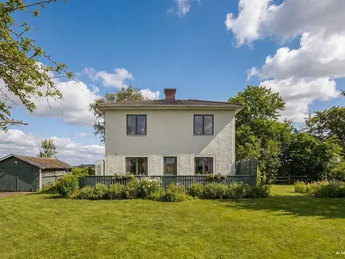 Villa, 5 rum, 130 m² i Varola