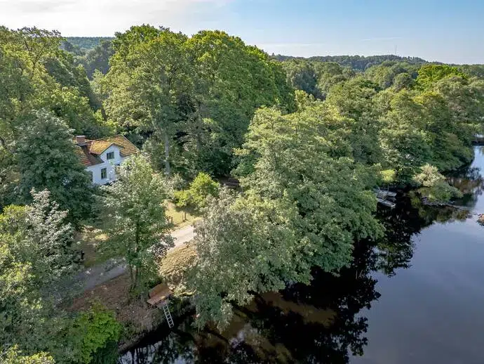 House, 7 rooms, 136 m²