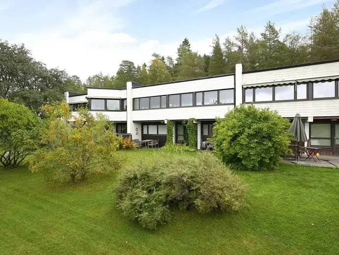 Semi-detached/terraced, 5 rooms, 149 m²