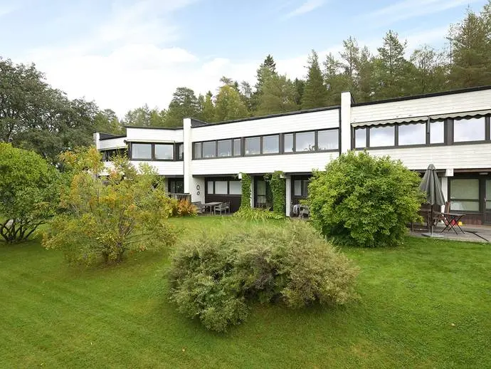 Image 1 of 21 of Bofinksvägen 4F