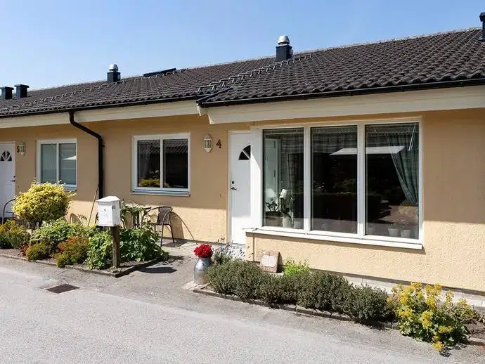 Semi-detached/terraced, 3 rooms, 75 m²