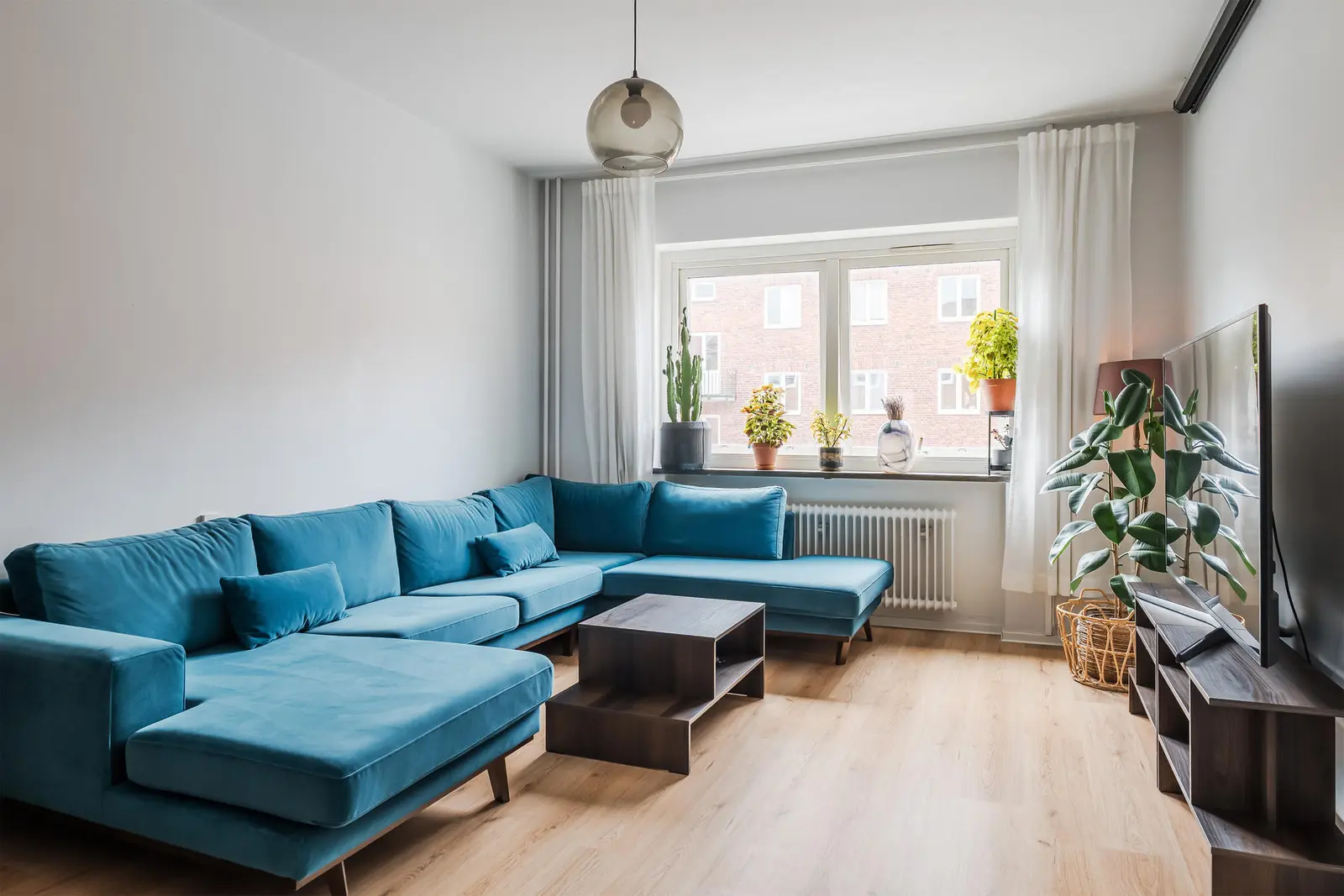 Bild 1 av 17 på Elfhögsgatan