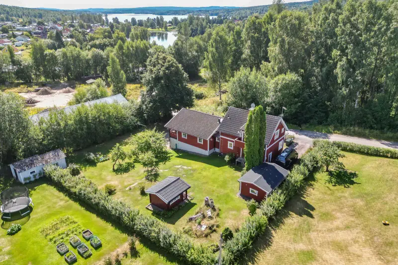 House, 7 rooms, 197 m² in Ludvika