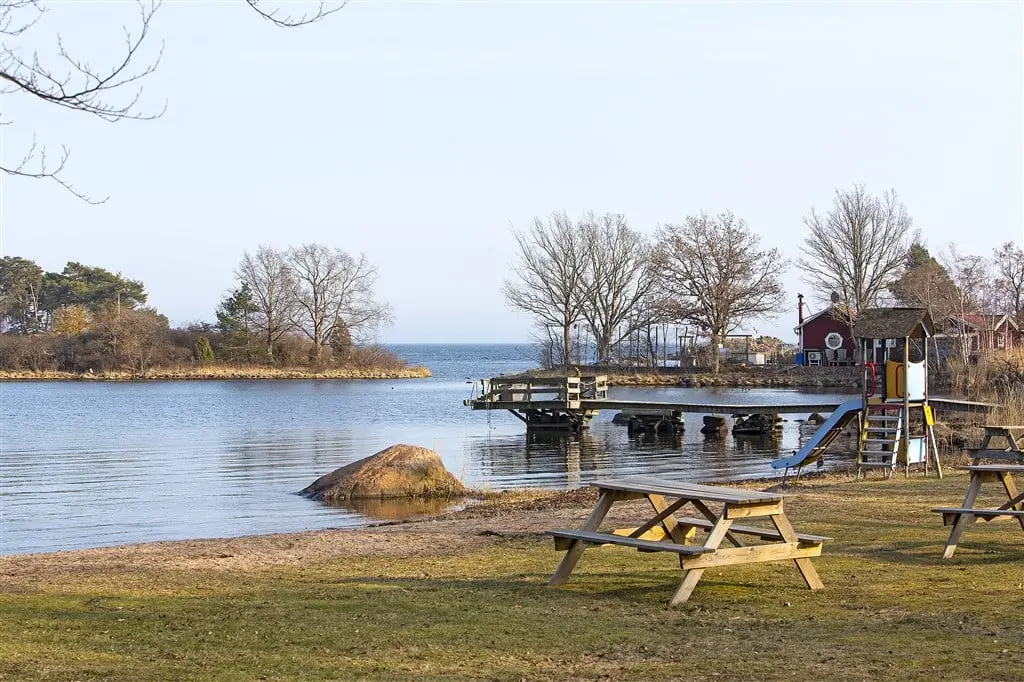 Image 1 of 24 of Tallmovägen 3