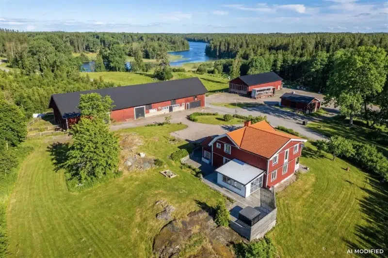 Farm, 7 rooms, 115 m² in Östergötland