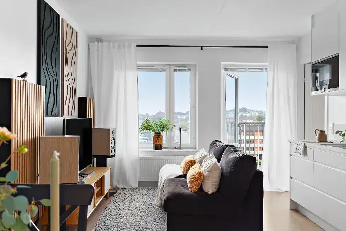 Lägenhet, 1 rum, 35 m² i Vastra Frolunda