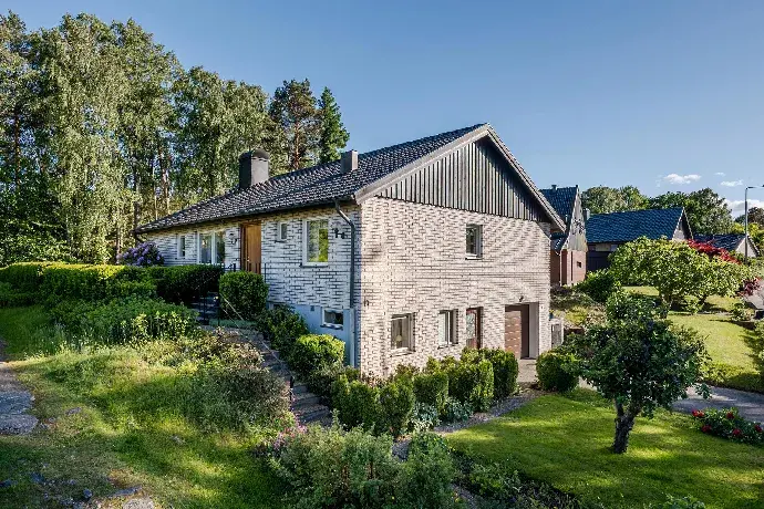 Bild 1 av 41 på Ormbunksvägen