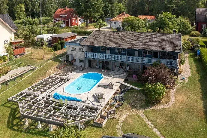Villa, 4 rum, 126 m² i Frovi