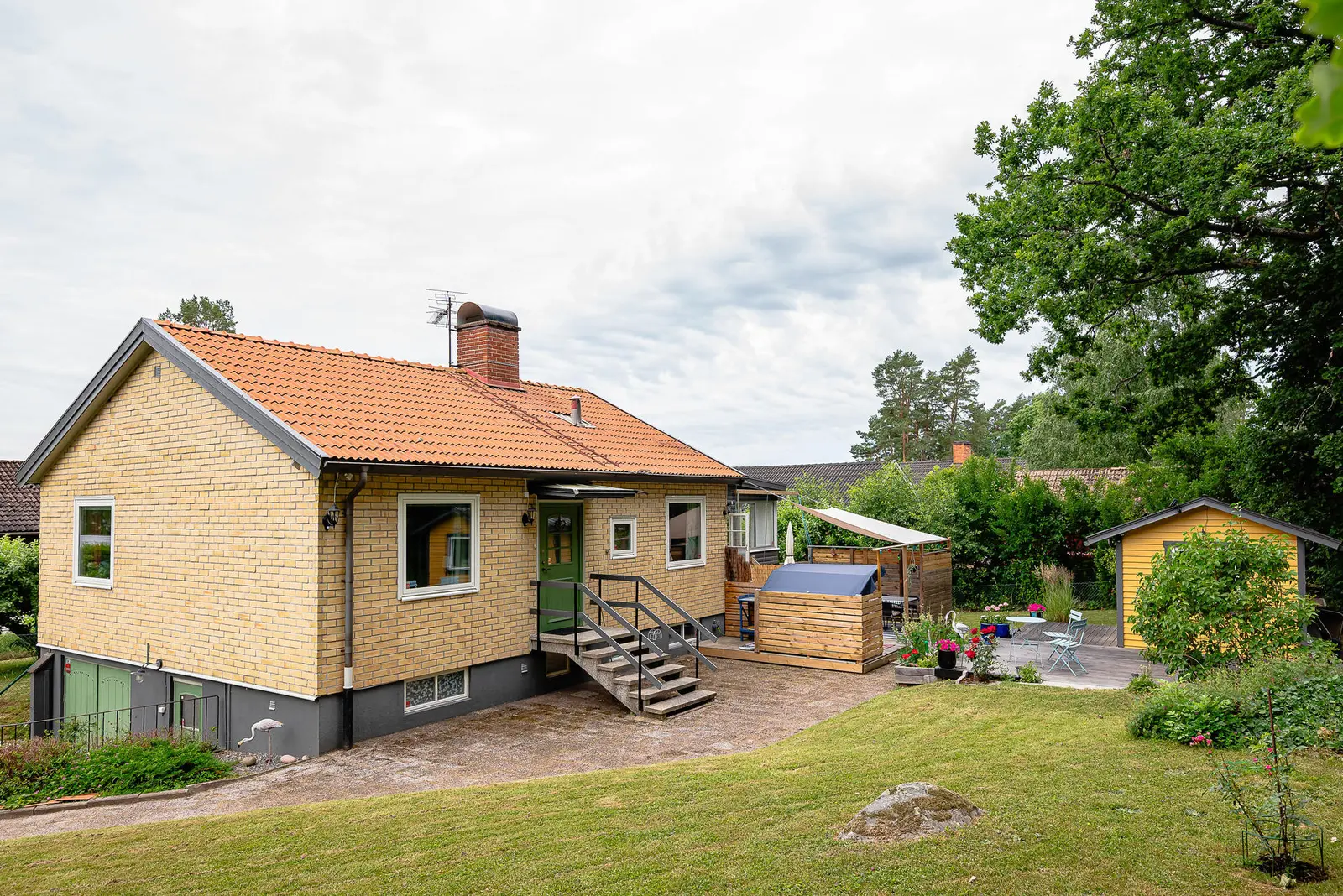 Bild 1 av 21 på Trädgårdsgränd