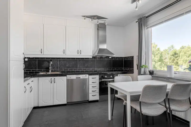 Apartment, 2 rooms, 59 m² in Trollhättan