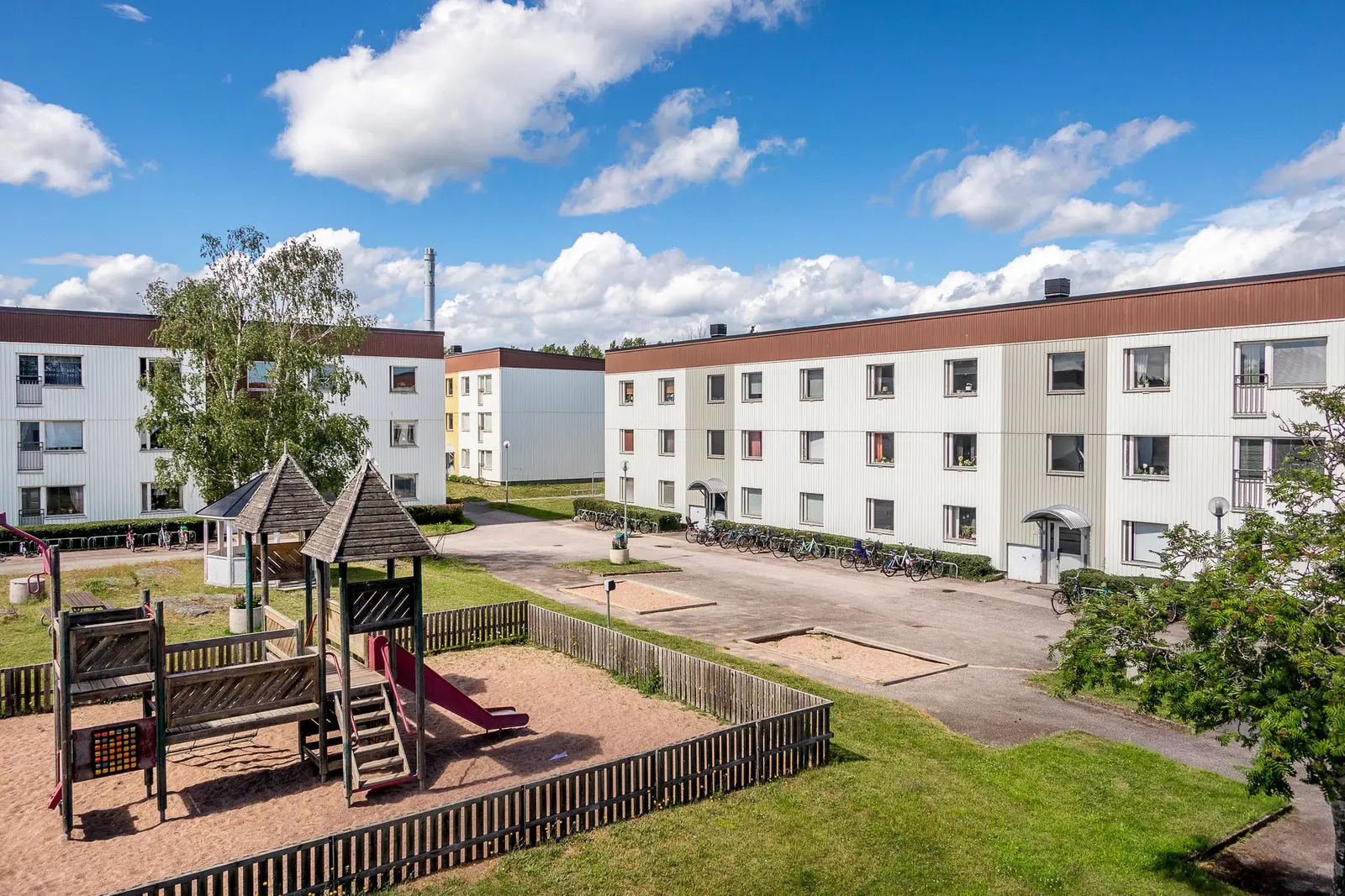Image 1 of 21 of Markörgatan