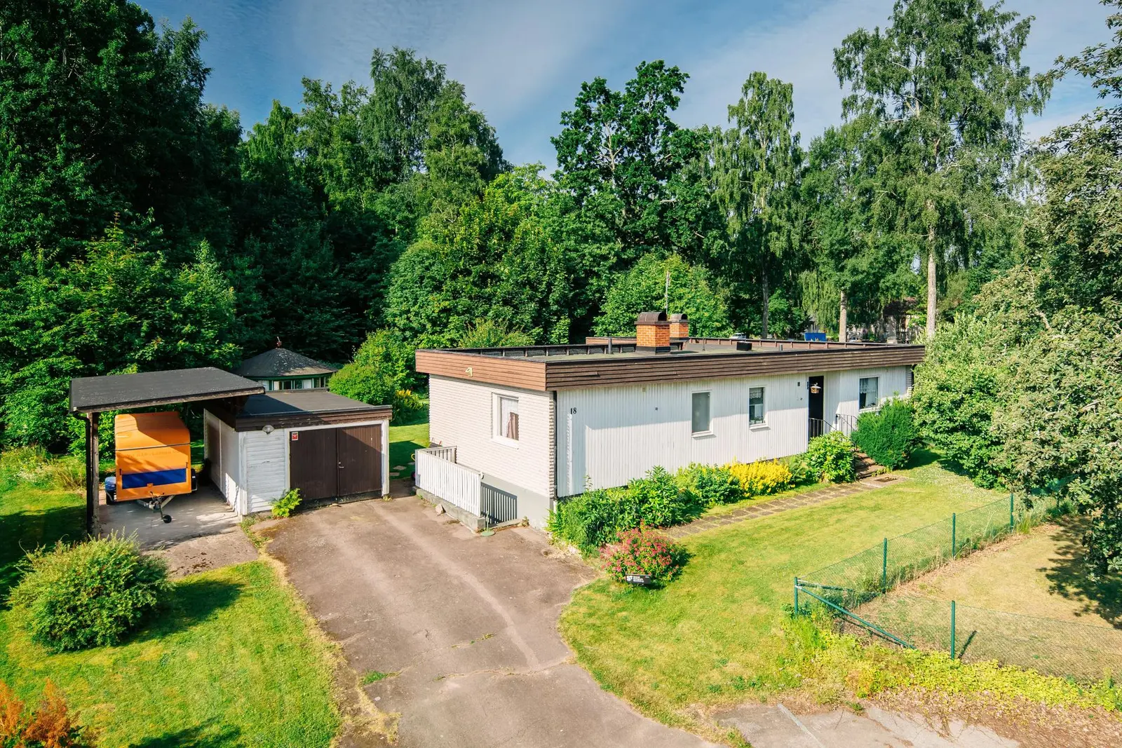 Bild 1 av 6 på Södergatan