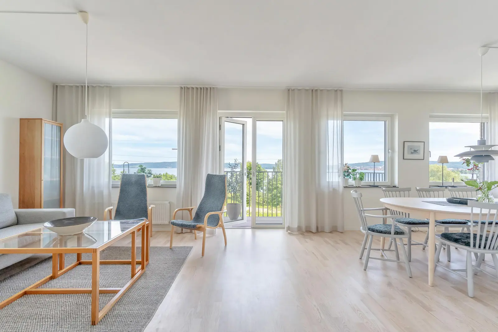 Image 1 of 28 of Sandbacksgatan