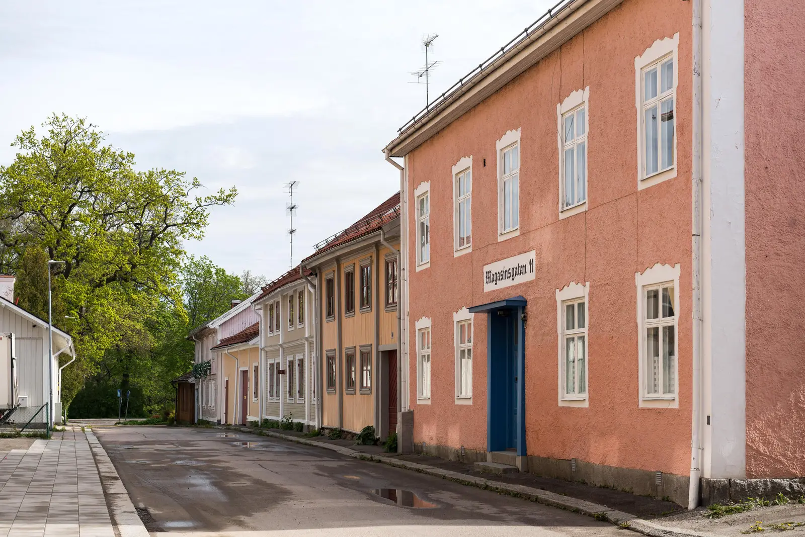 Bild 1 av 41 på Magasinsgatan