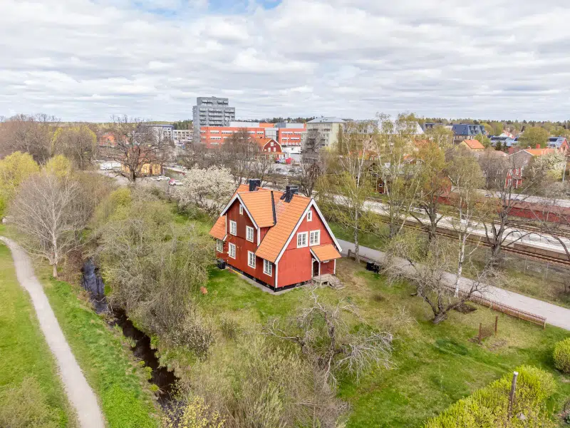 Villa, 7 rum, 192 m² i Knivsta